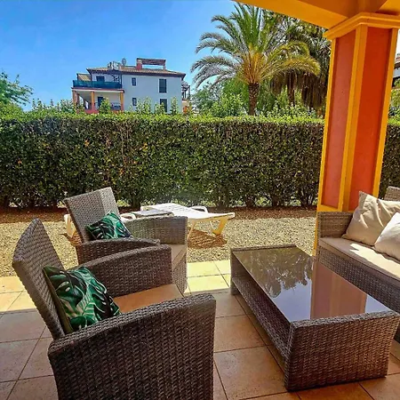 アパート Con Jardin Y Acceso A La Piscina.