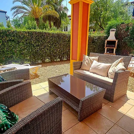 Con Jardin Y Acceso A La Piscina. * アヤモンテ
