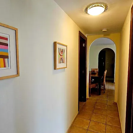 アパート Con Jardin Y Acceso A La Piscina. *