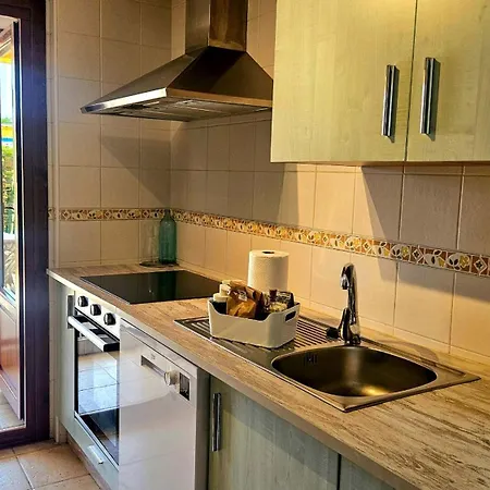 Con Jardin Y Acceso A La Piscina. * アヤモンテ